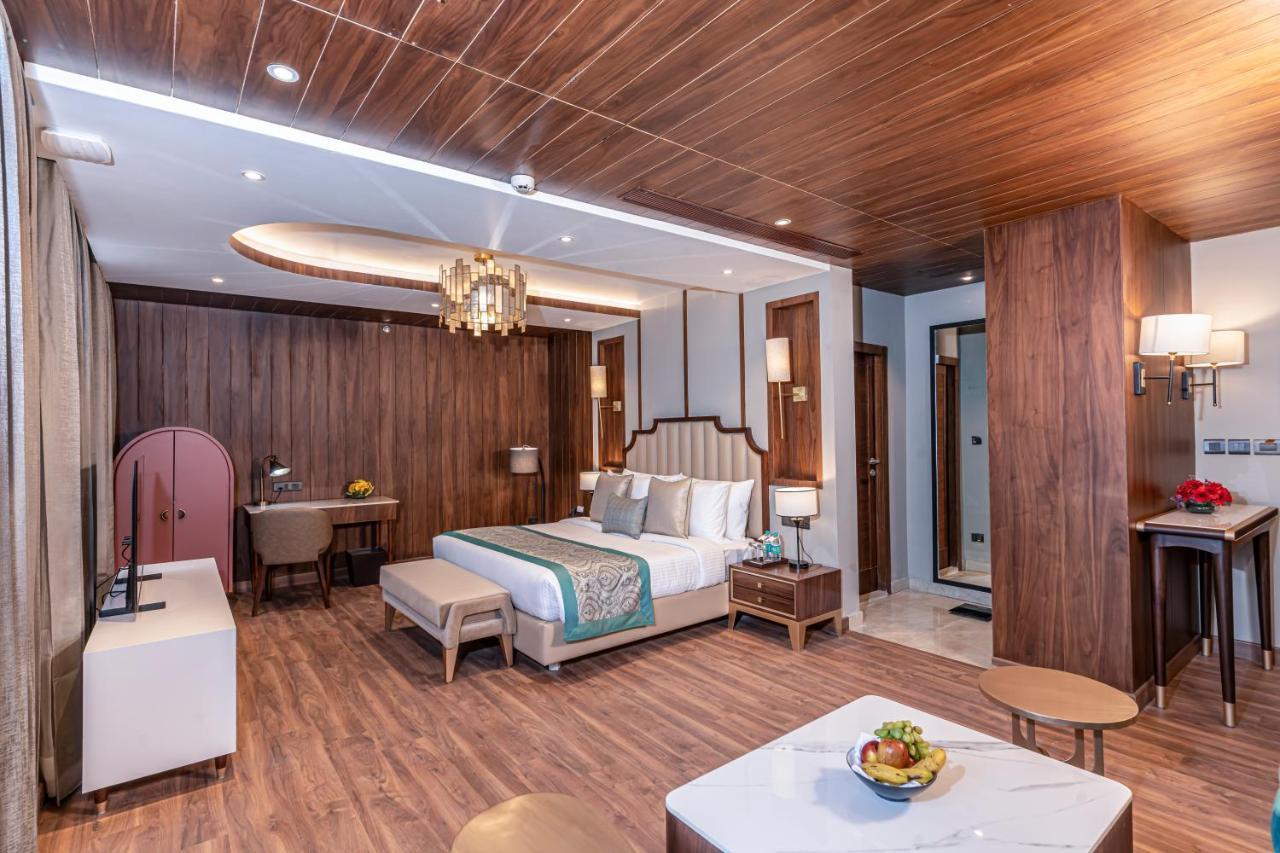 Fortune Khajjiar - Member Itc Hotels' Group Exteriör bild